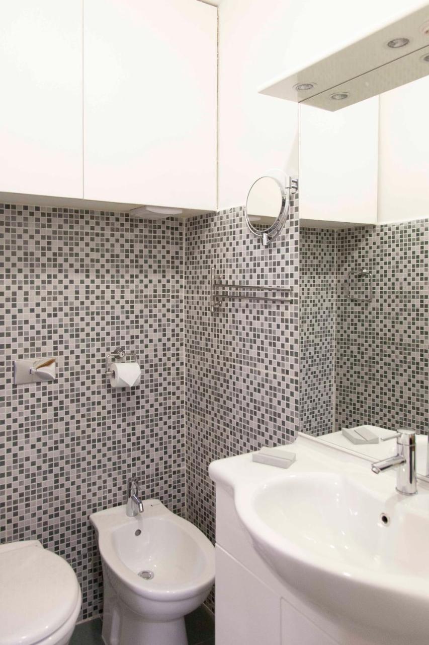 Casa Paola Guesthouse Rome Bagian luar foto