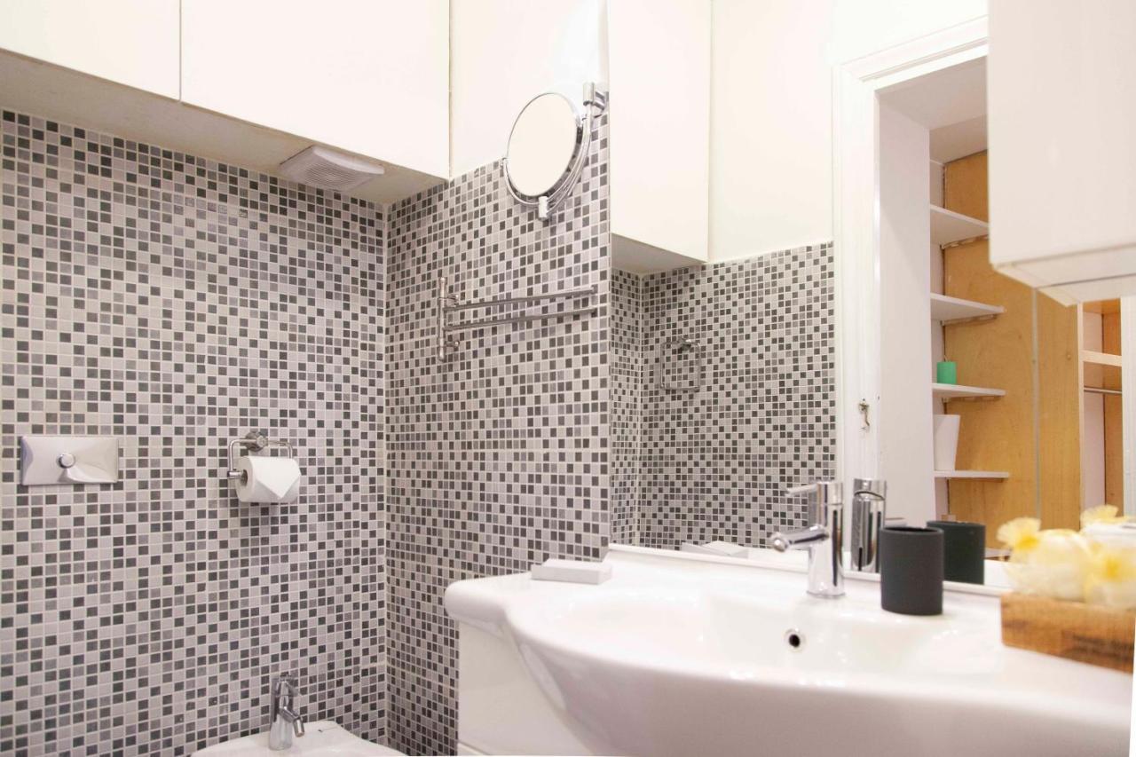 Casa Paola Guesthouse Rome Bagian luar foto